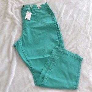 Judy Blue “aquamarine” garment dyed jeans, size 22W